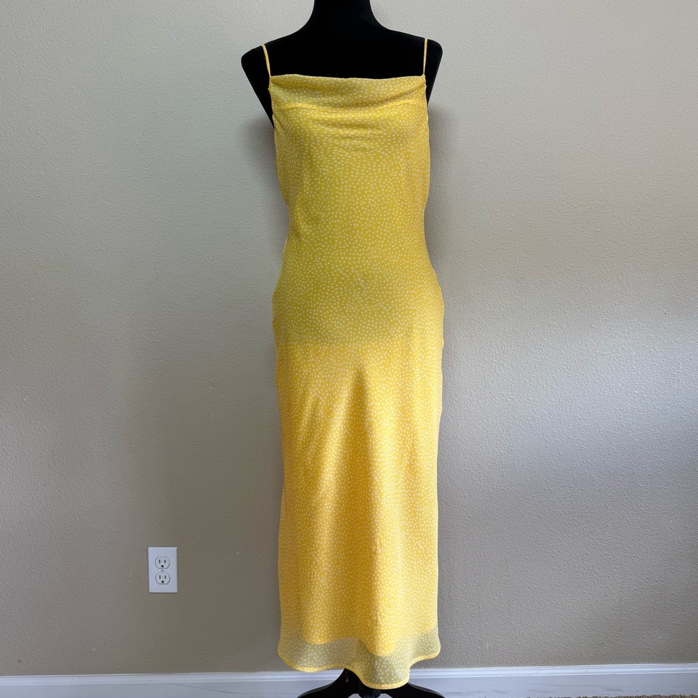 Urban Outfitters dress medium polka dot spaghetti trap summer midi yellow